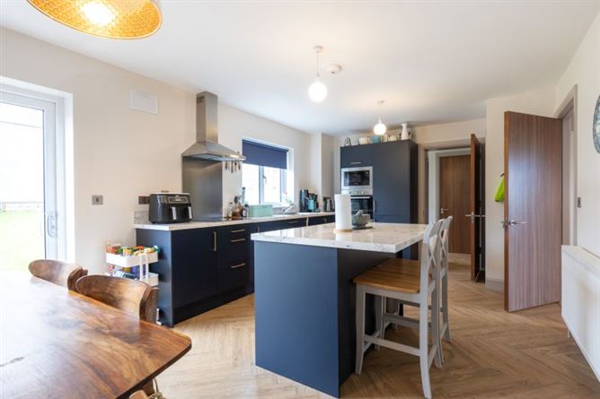 19 Manor View, Roxborough Manor, Mulgannon, Wexford Town, Wexford