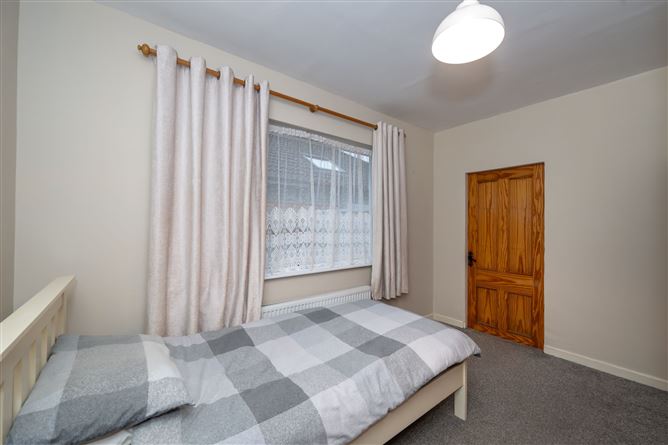38 Glenwood, Carrigaline, Cork