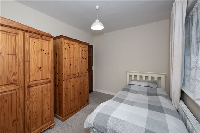 38 Glenwood, Carrigaline, Cork