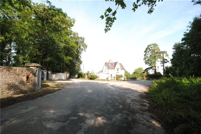 https://photos-a.propertyimages.ie/media/6/3/3/4913336/b649ec70-abdc-4dda-9ba3-b9555da84ce3_l.jpg