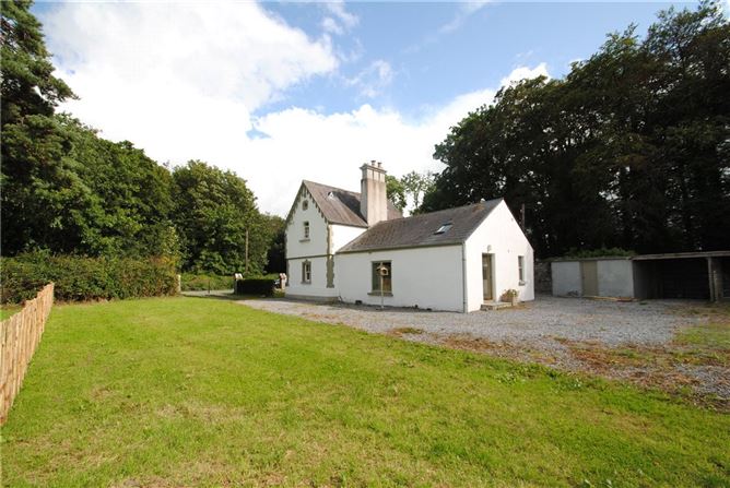 https://photos-a.propertyimages.ie/media/6/3/3/4913336/b649ec70-abdc-4dda-9ba3-b9555da84ce3_l.jpg