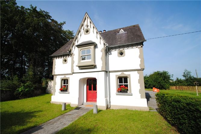 https://photos-a.propertyimages.ie/media/6/3/3/4913336/b649ec70-abdc-4dda-9ba3-b9555da84ce3_l.jpg