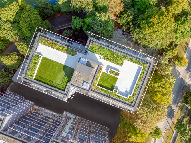 https://photos-a.propertyimages.ie/media/6/3/3/4925336/ca6fab98-c5c4-40a6-b06b-14670564832d_l.png