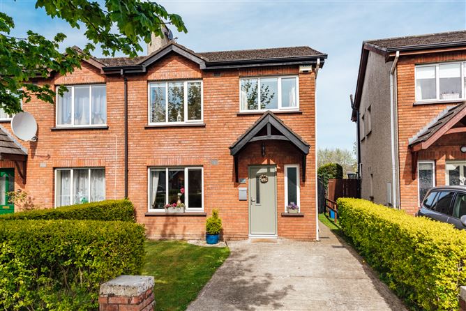 https://photos-a.propertyimages.ie/media/6/3/3/4935336/9cd4dd47-2810-4345-beac-4263e8ce3e08_l.jpg