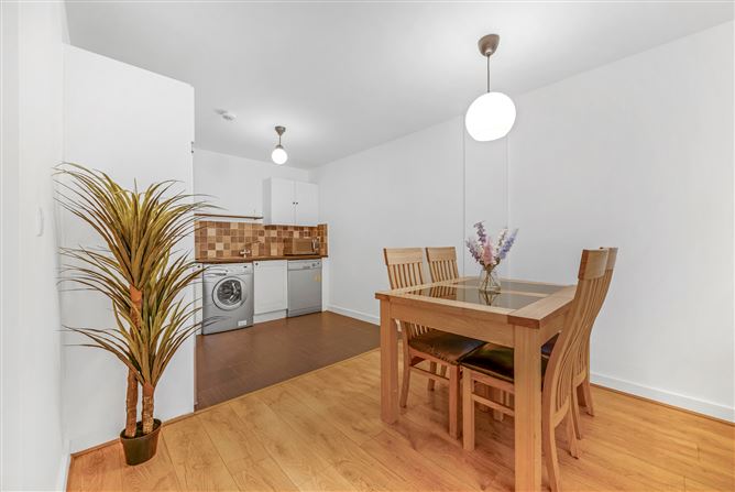 8 Butlers Place, Grand Canal Dock, Dublin 2, Dublin