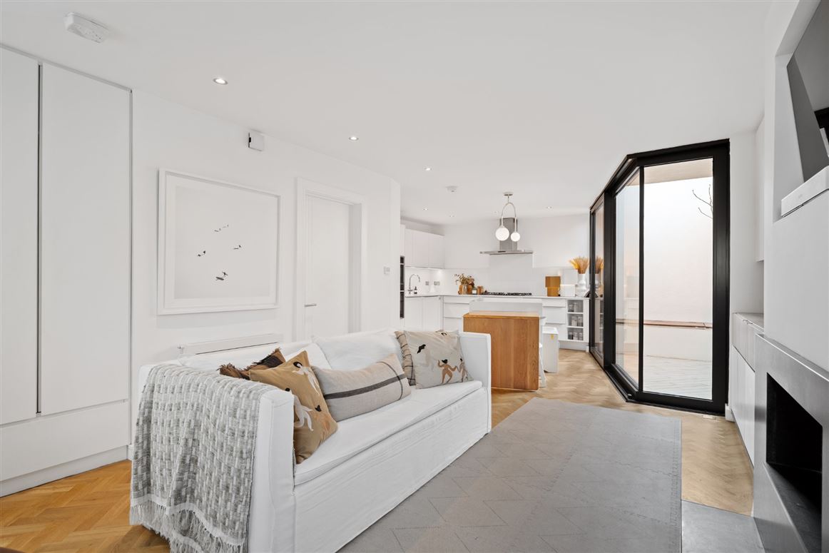 Seaflower Cottage, 10 Pigeon House Road, Ringsend, Dublin 4