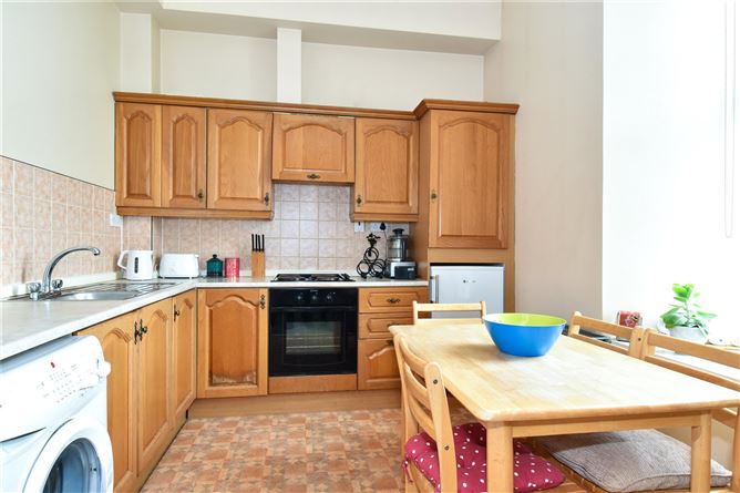 72 Churchfields, Salthill, Galway