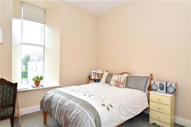 72 Churchfields, Salthill, Galway