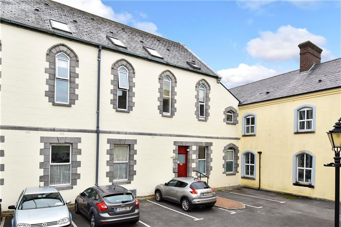 72 Churchfields, Salthill, Galway