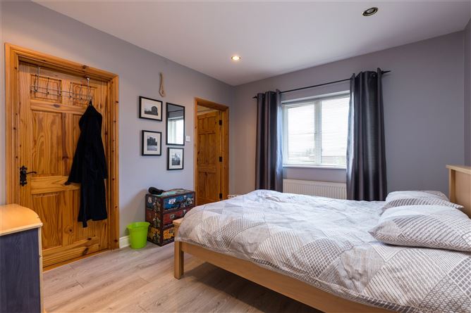 Mountain View, Marshalstown, Enniscorthy, Co. Wexford.