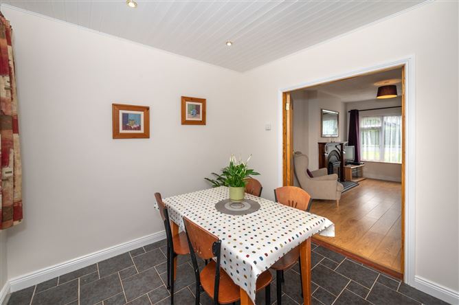 8 Westbury Grove, Wilton, Cork
