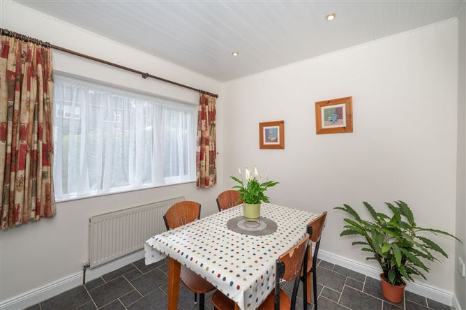 8 Westbury Grove, Wilton, Cork