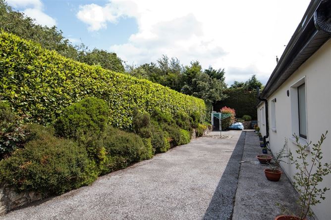 Auburn, Saint Mullins Road, Tinnahinch, Graiguenamanagh, Co. Kilkenny