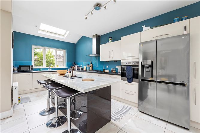 10 Weston Avenue, Weston, Lucan, Dublin