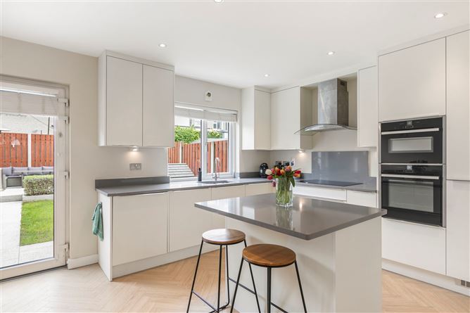23 Kimmage Grove, Kimmage,   Dublin 6W