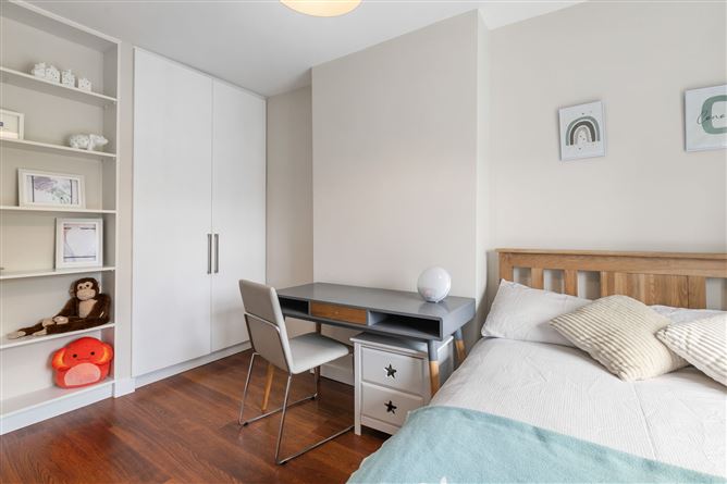 23 Kimmage Grove, Kimmage,   Dublin 6W