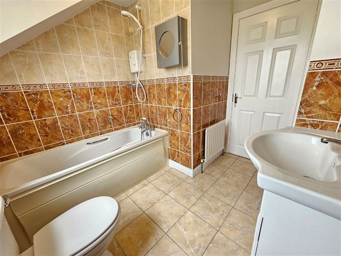 10 Brodagh View, Crusheen, Ennis, Co. Clare