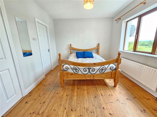 10 Brodagh View, Crusheen, Ennis, Co. Clare