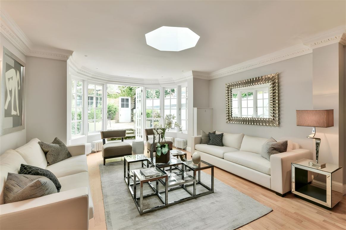Grand Mansion,London,Greater London,United Kingdom