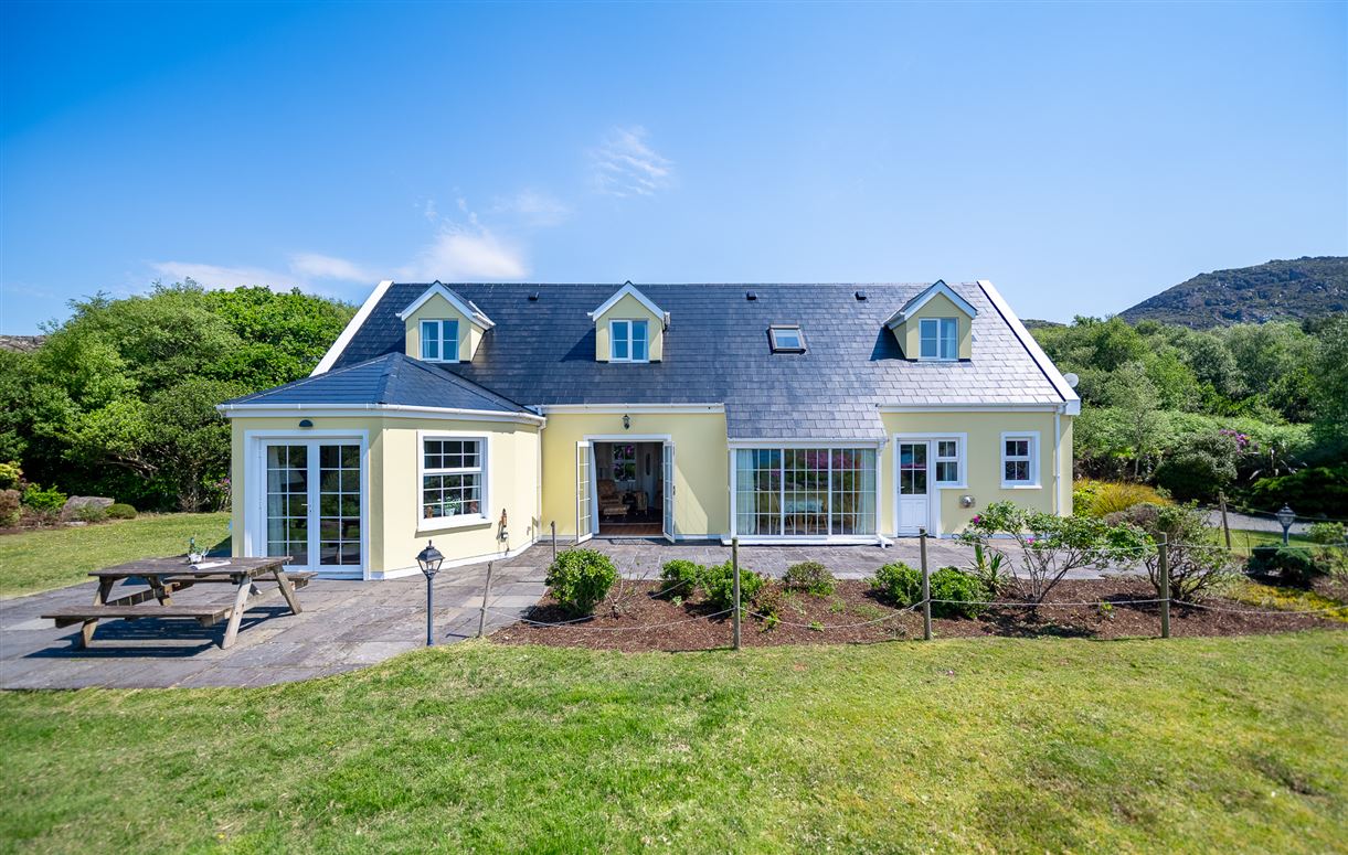 The Old Oak Cottage, Collorus, Lauragh, Kenmare, Co. Kerry, V93 W6V9 The Old Oak Cottage, Collorus, Lauragh, Kenmare, Co. Kerry, V93 W6V9