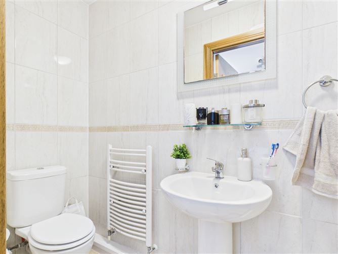 Photo 10 of 30 — 16 Lalor Way, Fairgreen, Portlaoise, Co. Laois
