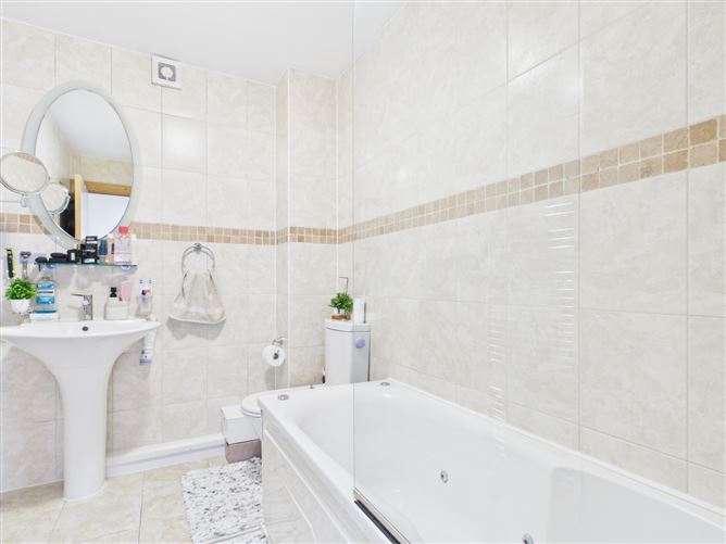Photo 12 of 30 — 16 Lalor Way, Fairgreen, Portlaoise, Co. Laois