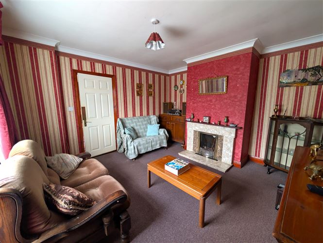 4 Larch Hill, Swinford, Co. Mayo