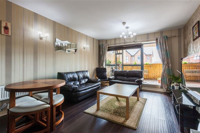 Apt 6, 22 Marsfield Avenue, Clongriffin, Dublin 13.
