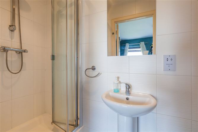 Apt 6, 22 Marsfield Avenue, Clongriffin, Dublin 13.