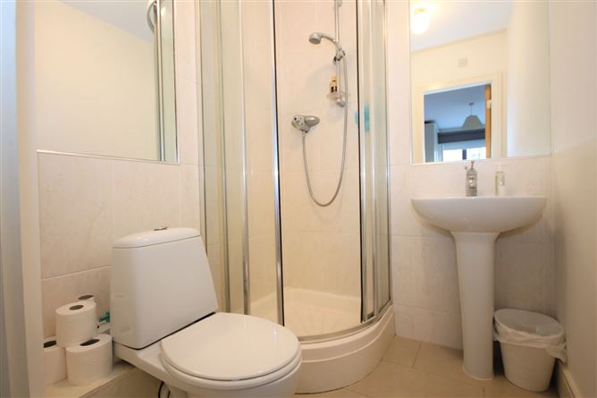 418 Olcovar, Shankill, Dublin 18