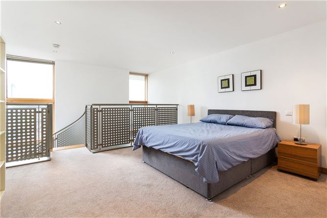 6 Hill Of Down House, Spencer Dock, Dublin 1