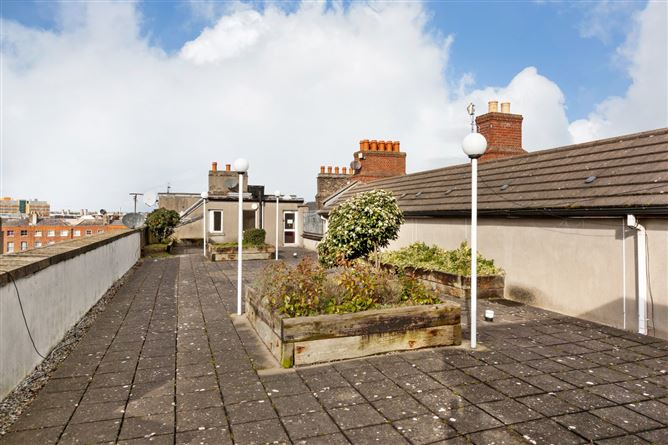 56 Mountjoy Square, Dublin 1