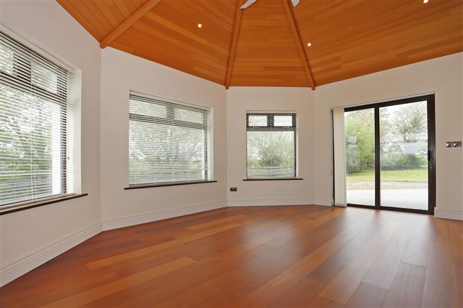 Cahercanivan, Kilmihil, Co. Clare.