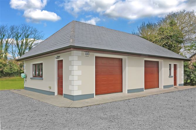 Cahercanivan, Kilmihil, Co. Clare.