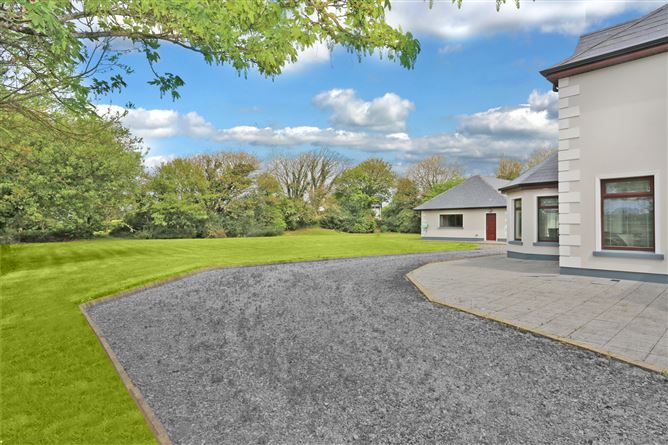 Cahercanivan, Kilmihil, Co. Clare.