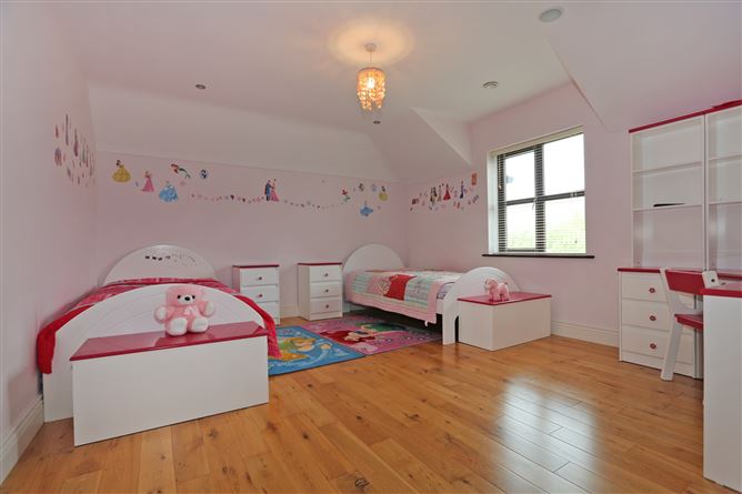 Cahercanivan, Kilmihil, Co. Clare.