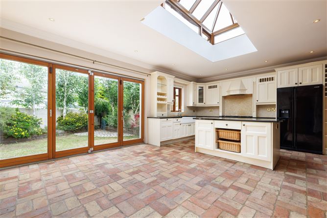 12 Cherrington Close, Shankill, Dublin