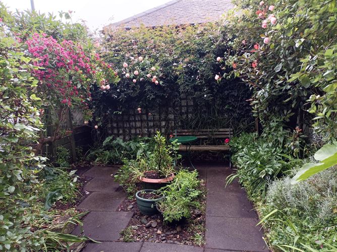 5 Seafort Terrace, Sandymount, Dublin 4