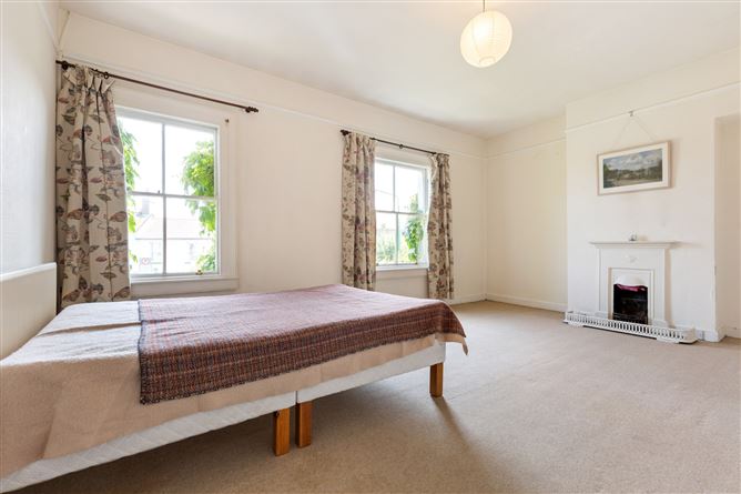 5 Seafort Terrace, Sandymount, Dublin 4