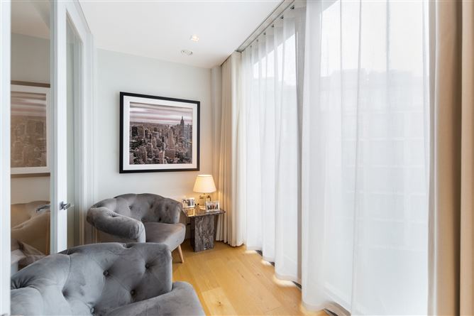 17 The Nicholson, Lansdowne Place, Ballsbridge, Dublin 4