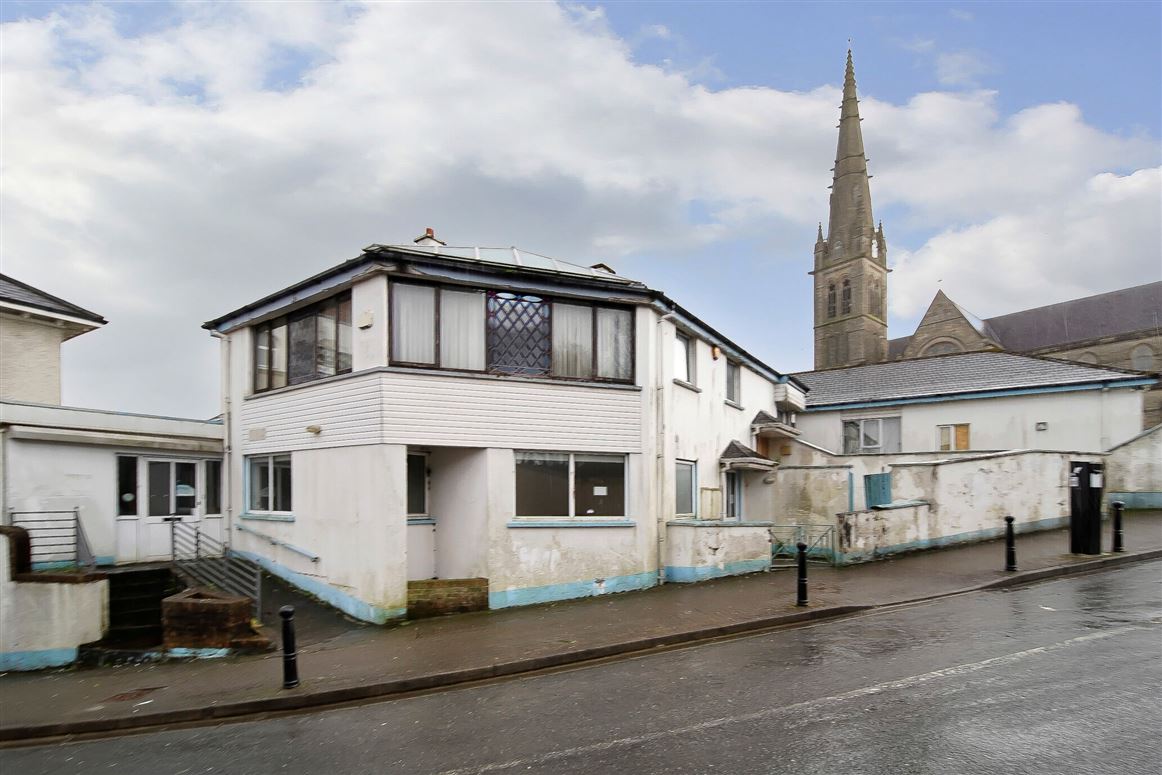Castle Street, Letterkenny, Co. Donegal