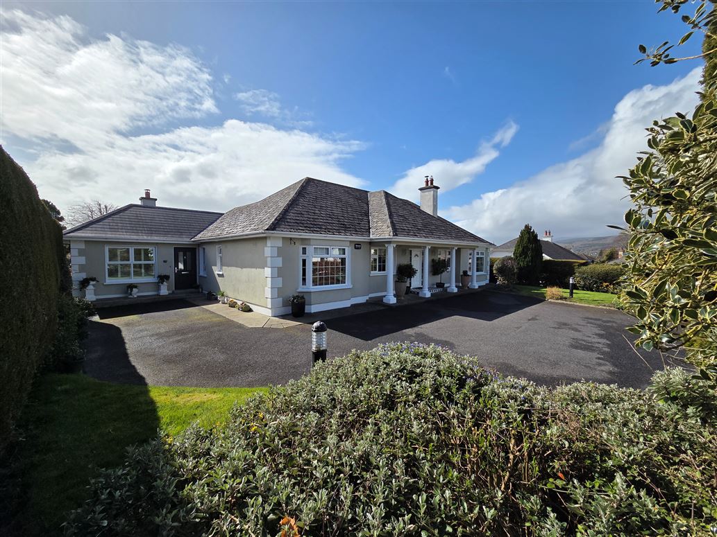 14 Townspark, Cahir, Tipperary