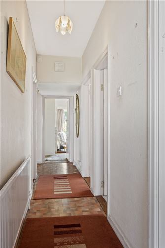 https://photos-a.propertyimages.ie/media/6/3/5/5003536/e2521f3b-1371-4a66-83c0-eb2e03c7eba6_l.jpg