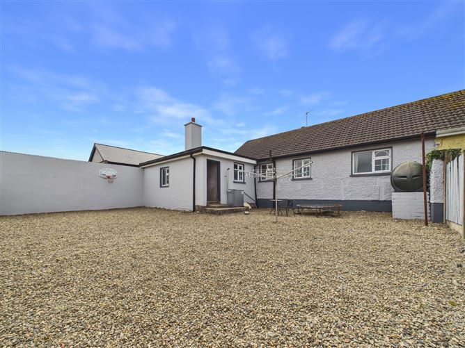 Photo 9 of 10 — 13 Millview, Toomevara, Nenagh, Co. Tipperary