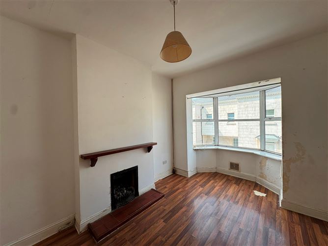 Apts 1 & 2, Dunbur House, Seapoint Road, Bray, Co. Wicklow