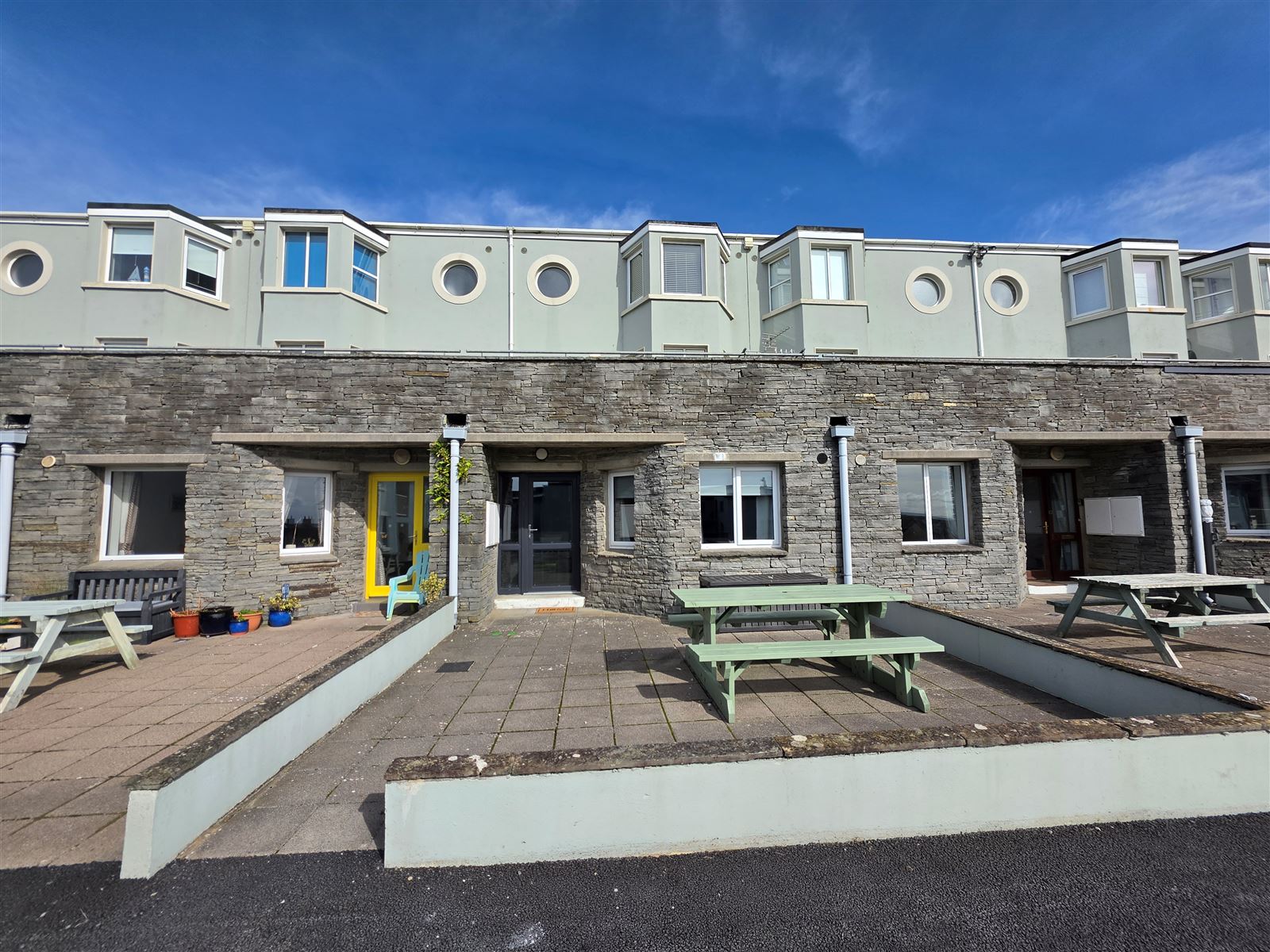 Photo 1 of 17 — 11B Spanish Cove, Kilkee, Clare