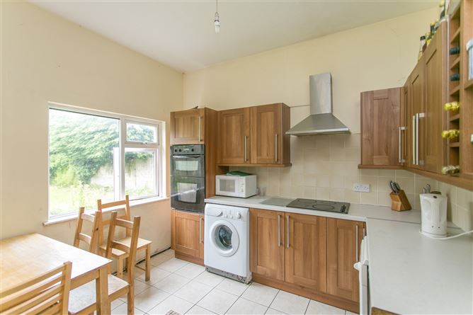 38 Rathfarnham Park, Rathfarnham, Dublin 14