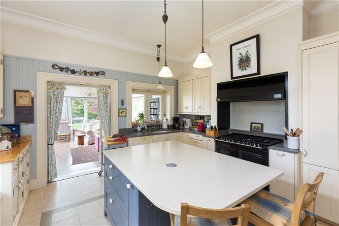 80 Ailesbury Road, Ballsbridge, Dublin 4