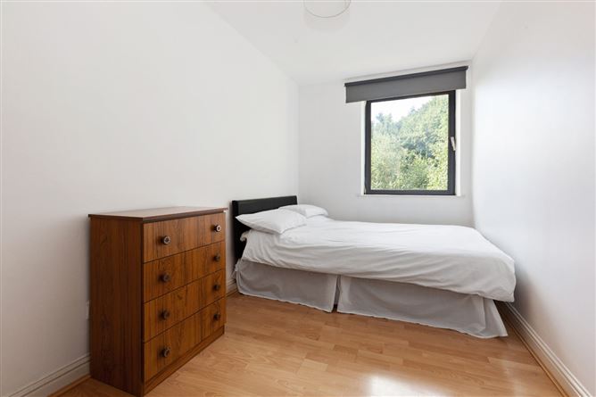 56 Tolka Vale, Finglas Road, Dublin 11