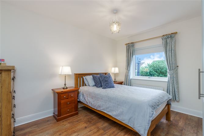 18 Glencairn Park, The Gallops, Leopardstown,   Dublin 18